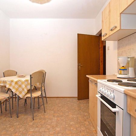 Apartments Dvorine 1210 반졸레 외부 사진