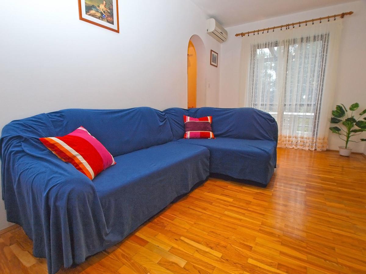 Apartments Dvorine 1210 반졸레 외부 사진